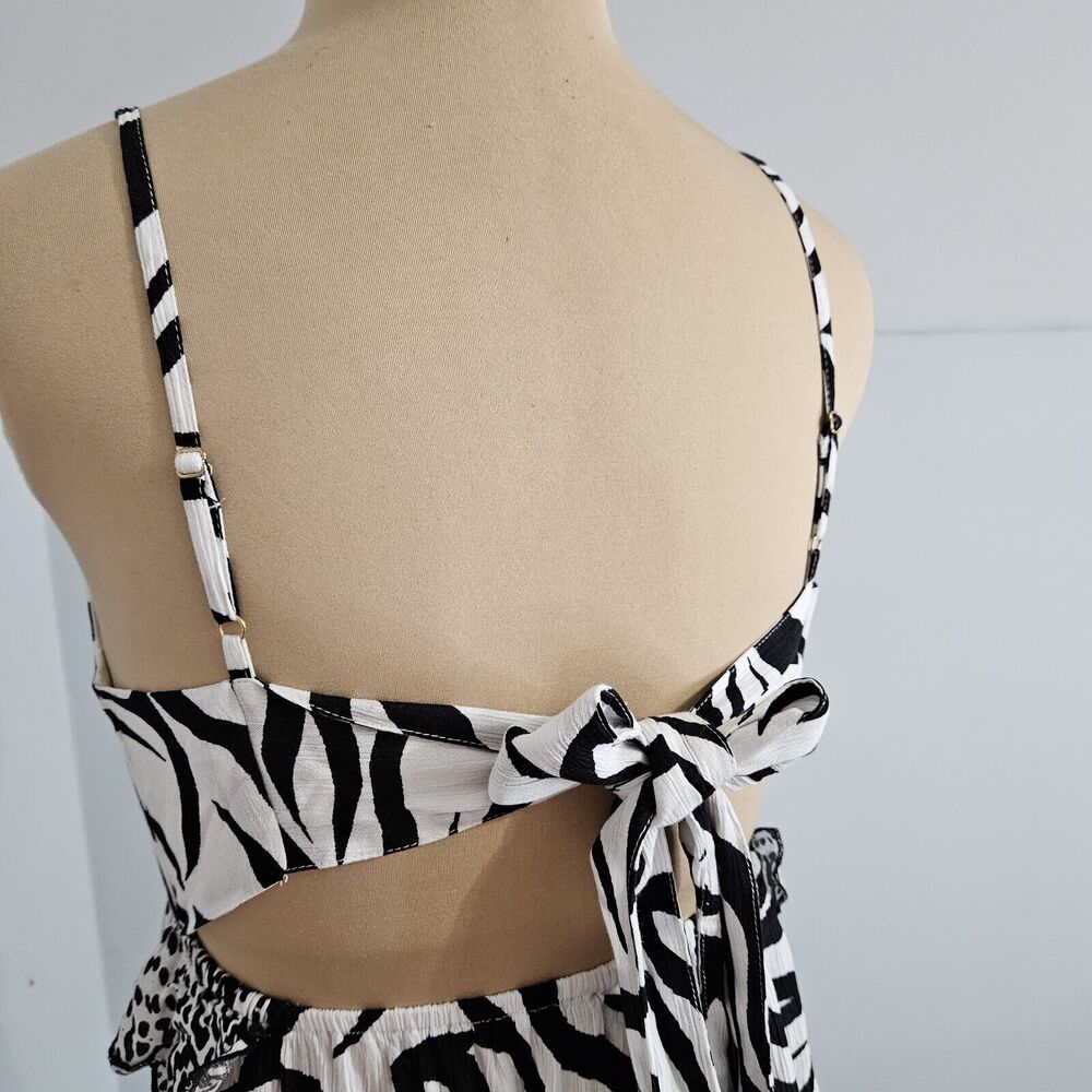 NEW River Island Dress Womens Medium White Black‎ Mini Sleeveless Cutout Back - Picture 10 of 15